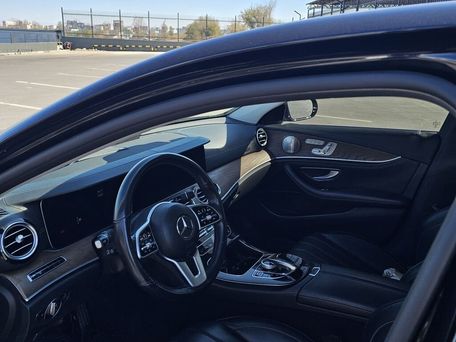 Mercedes-Benz E-Класс, 2019 — фото 6
