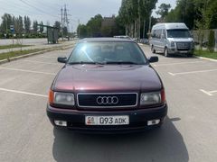 Audi 100