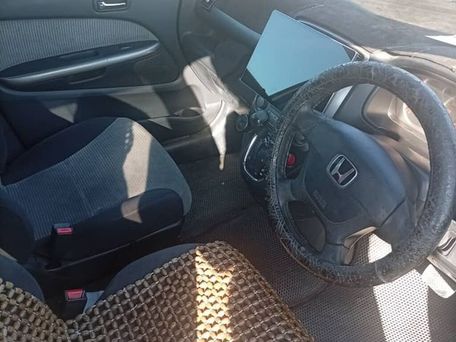 Honda Stream, 2002 — photo 1