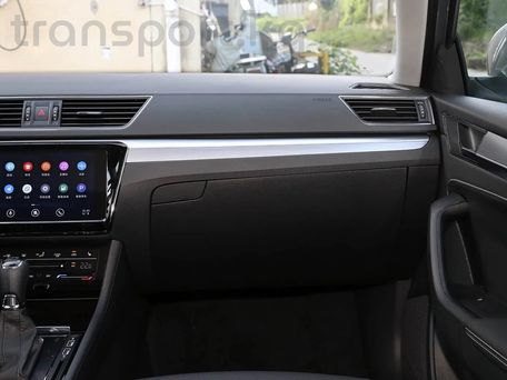 Skoda Superb, 2026 — 照片 16
