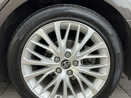 Toyota Camry, 2018 — фото 10