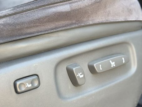 Lexus LX, 2008 — сүрөт 9