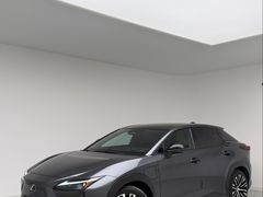 Lexus RZ