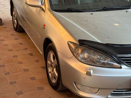 Toyota Camry, 2005