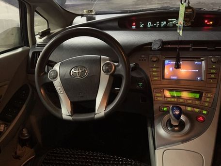 Toyota Prius, 2012 — фото 9