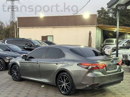 Toyota Camry, 2023 — фото 4