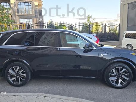 Li Auto (Lixiang) L8, 2023 — 照片 2