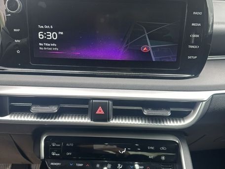 Kia K5, 2022 — photo 15