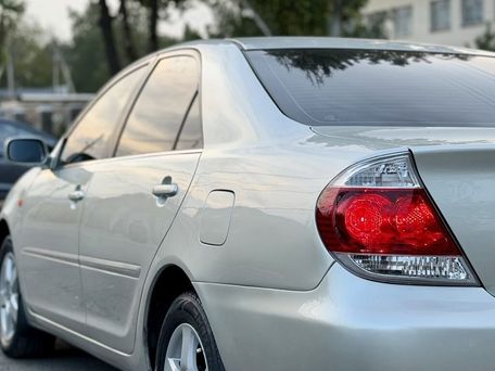 Toyota Camry, 2005 — фото 7