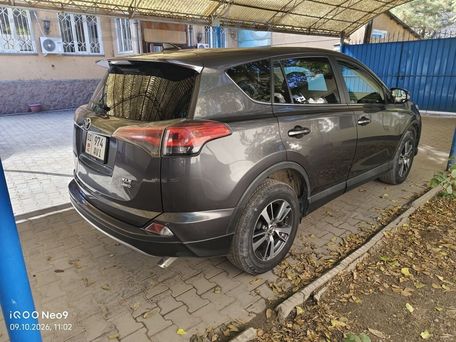 Toyota RAV4, 2018 — 照片 5