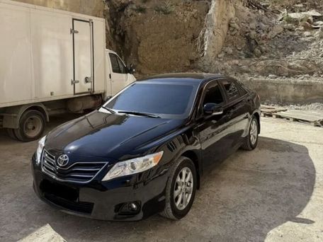 Toyota Camry, 2010 — photo 1
