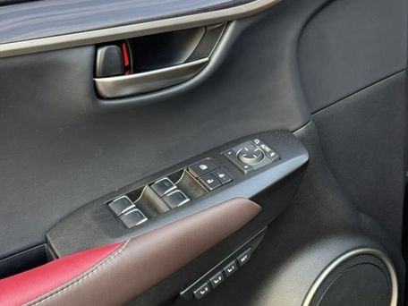 Lexus NX, 2019 — 照片 4