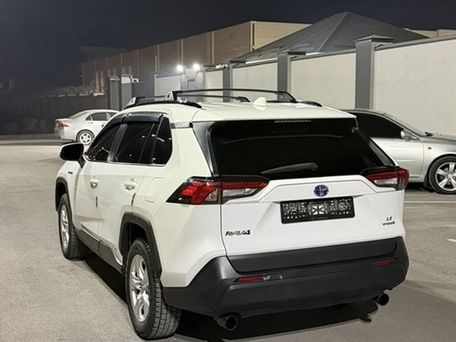 Toyota RAV4, 2019 — фото 6