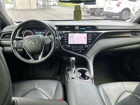 Toyota Camry, 2018 — сүрөт 8