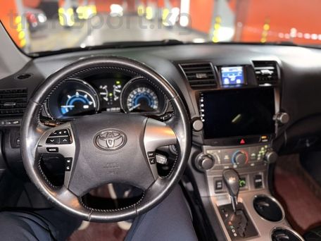 Toyota Highlander, 2011 — photo 9