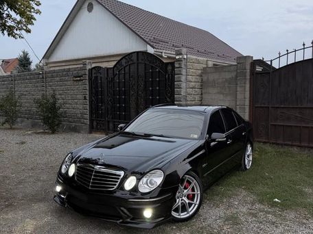 Mercedes-Benz E-Class, 2002 — photo 1