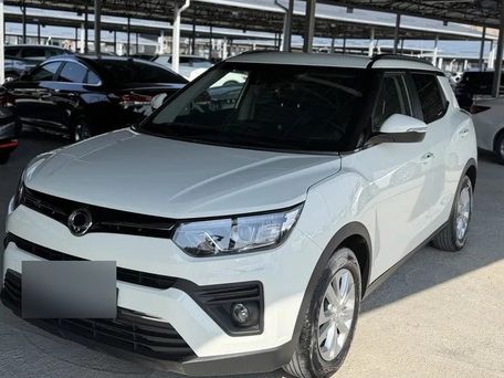 SsangYong Tivoli, 2015 — фото 1