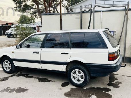 Volkswagen Passat, 1992 — фото 1