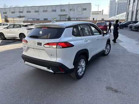 Toyota Corolla Cross, 2026 — 照片 8