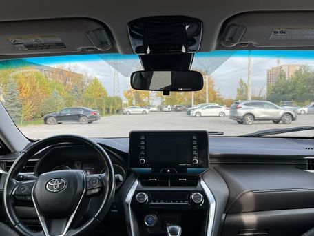 Toyota Venza, 2021 — photo 12