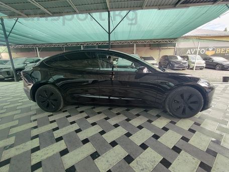 Tesla Model 3, 2025 — сүрөт 3