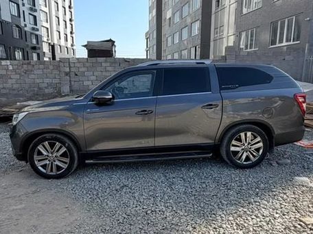 SsangYong Rexton Sports, 2018 — photo 2