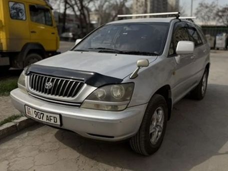 Toyota Harrier, 2000