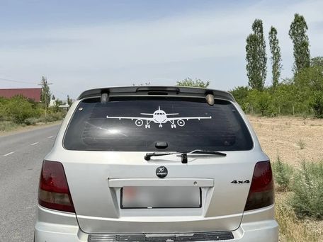 Kia Sorento, 2002 — 照片 4