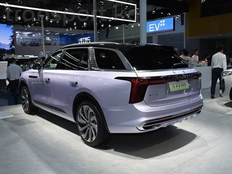 Hongqi E-HS9, 2025 — photo 3