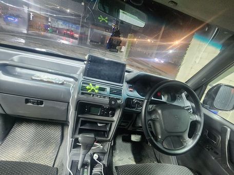 Mitsubishi Pajero, 1994 — photo 3