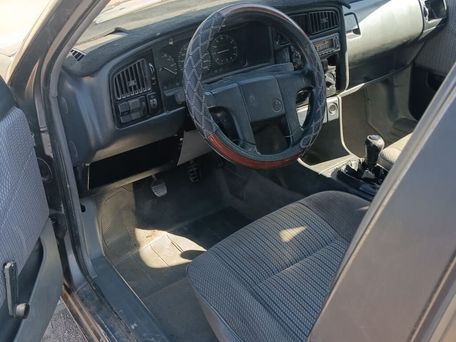 Volkswagen Passat, 1990 — сүрөт 2