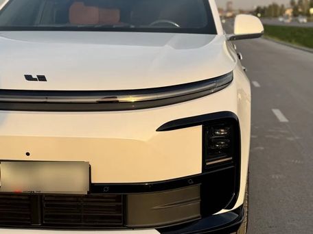 Li Auto (Lixiang) L6, 2024 — photo 3