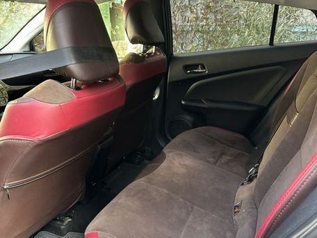 Toyota Prius, 2017 — сүрөт 8