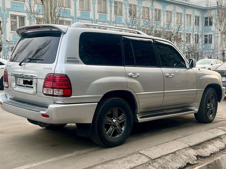 Lexus LX, 2006 — 照片 1
