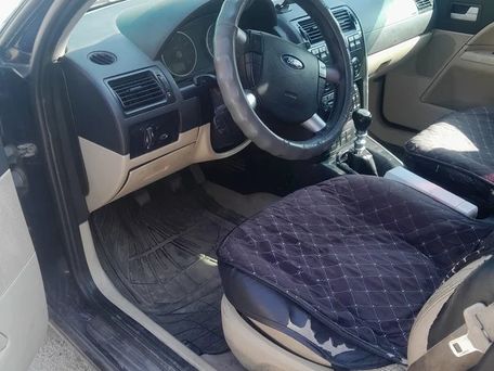 Ford Mondeo, 2001 — photo 3