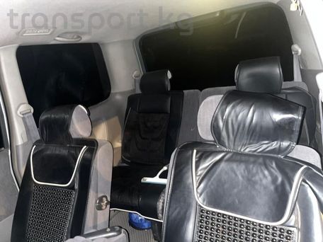 Toyota Noah, 2003 — 照片 4