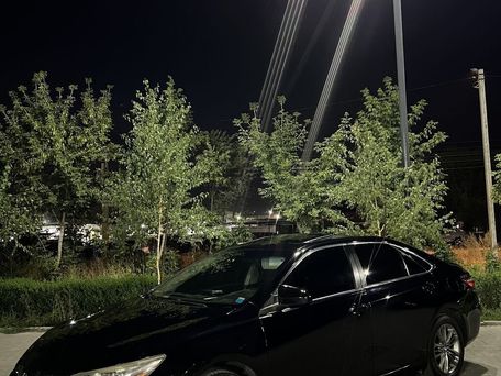 Toyota Camry, 2016