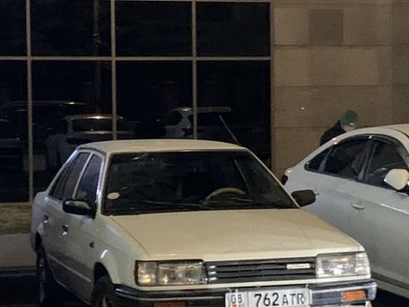 Mazda 323, 1987 — фото 3