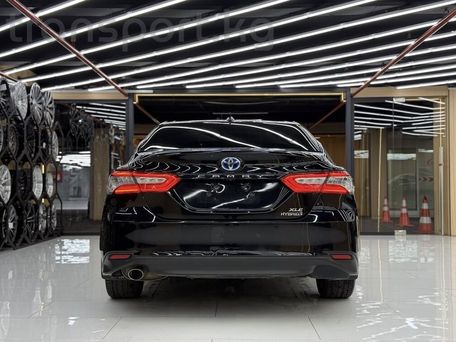 Toyota Camry, 2020 — 照片 2
