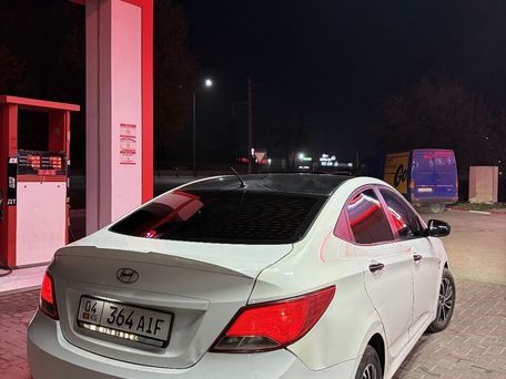 Hyundai Solaris, 2015 — photo 4