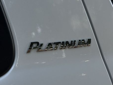 Toyota Sequoia, 2020 — 照片 19