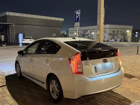 Toyota Prius, 2015 — сүрөт 10