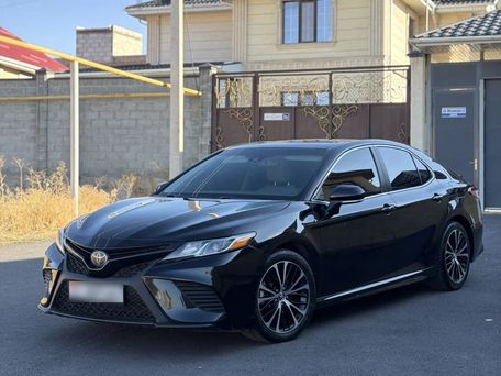 Toyota Camry, 2018 — photo 4