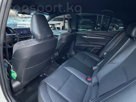 Toyota Camry, 2025 — фото 11