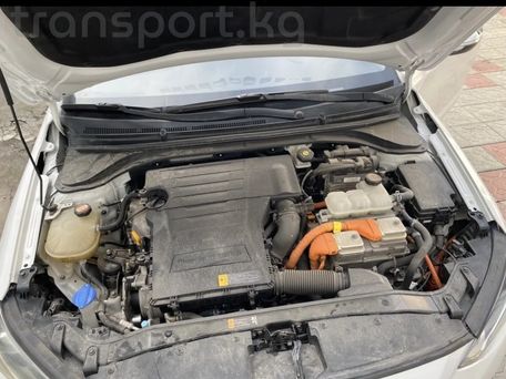 Hyundai Elantra, 2020 — сүрөт 8