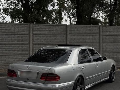 Mercedes-Benz E-Класс AMG, 2001 — фото 5