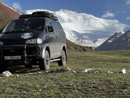 Mitsubishi Delica, 1997 — сүрөт 6