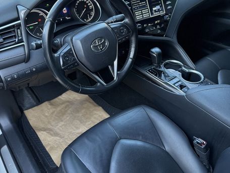 Toyota Camry, 2018 — сүрөт 10