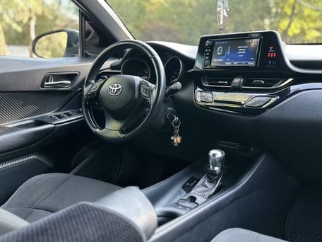 Toyota C-HR, 2017 — сүрөт 3