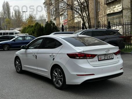 Hyundai Avante, 2018 — 照片 4
